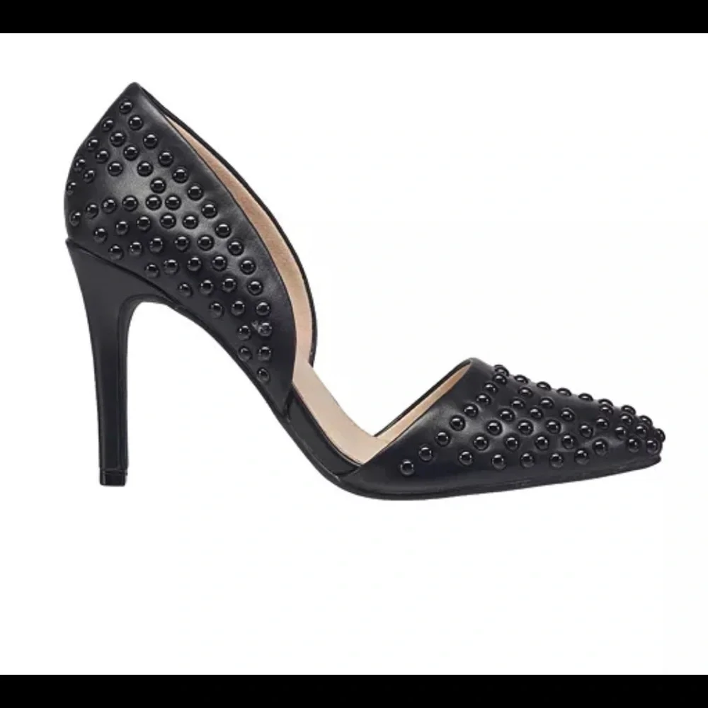 NWT! French connection studded heels in black. Size 10, 11 - Picture 3 of 4
